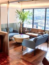 Verde Cafe &​ Restaurant​ คาเฟ่กึ่งแกลอรี่ 