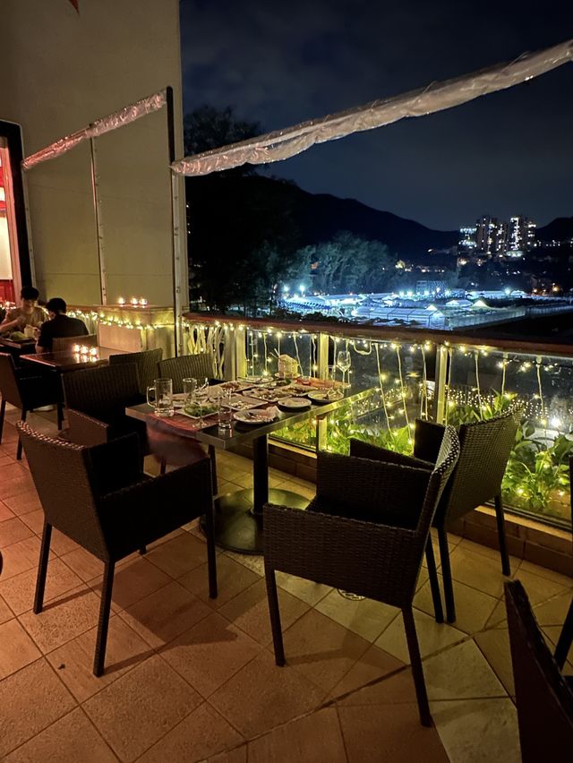 浪漫海濱夜景愉景灣泰國美食