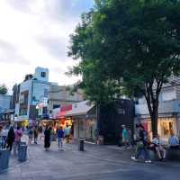 The feel of traditional in bustling city, Insadong