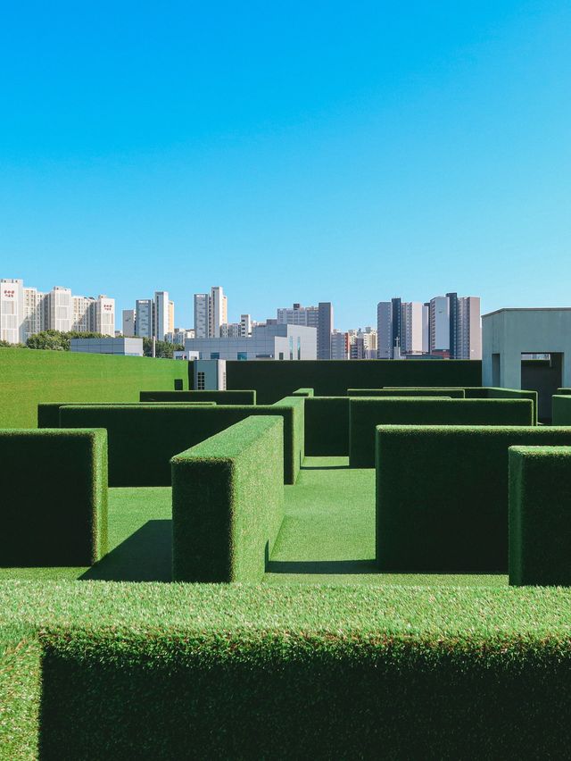 숲 속 미술관에 온 듯한 대형카페🌿