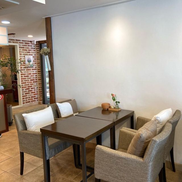ソウル《西村》真鍮の食器で、趣のある韓国デザート
