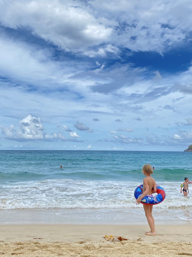 กะตะ บีช หาดสวยในภูเก็ต (kata beach)