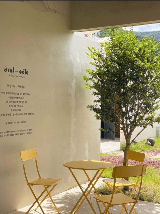 🫧 산 중턱 자연과 쉼이 함께하는 공간 아미꼬뜨🩷