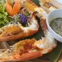 ไก่ทอดเดชา ยิ่งกว่าไก่ทอดหาดใหญ่ ยกให้ร้านนี้