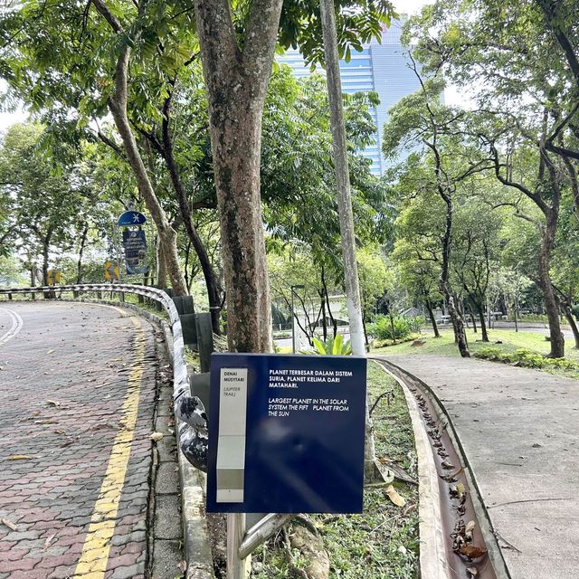 綠油油的國家天文館