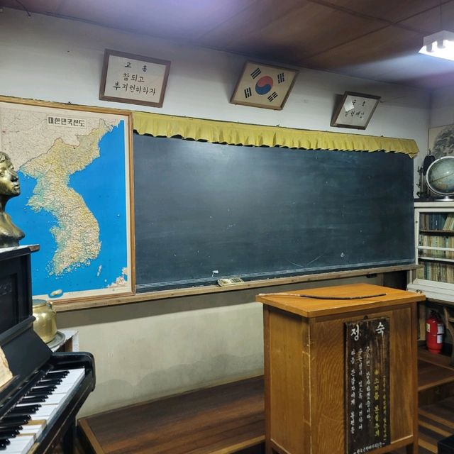 그때 그 시절 교실 풍경🏫