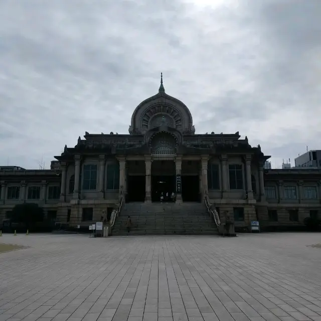 🇯🇵日本 東京 築地【築地本願寺】外観は壮麗、内部は精緻で煌びやか!!