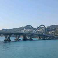 Seaside - The Double-Arch Cross Bay Link