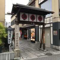 法善寺の“水掛不動尊”