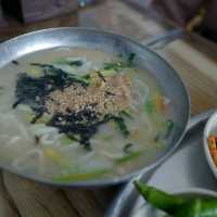 두근두근여름휴가 경주의 오래된 국수 맛집 놋전국수