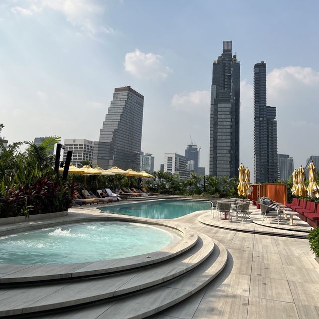 The Standard Bangkok โรงแรมสวยเกินมาตรฐานจริงๆ