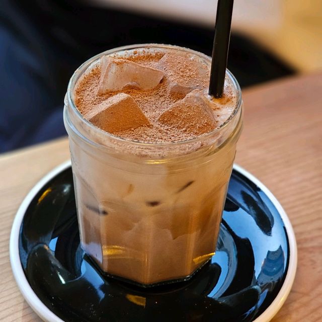커피 자부심이 느껴지는 제주공항 근처 카페 ☕️ 플랏포 카페