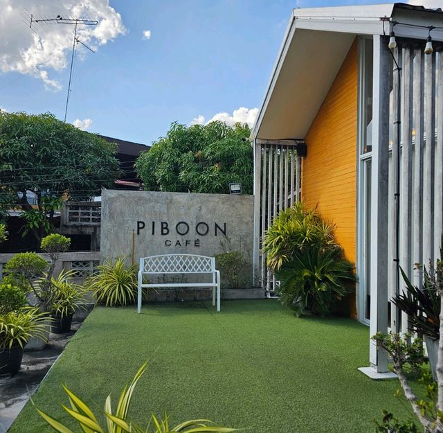 piboon cafe