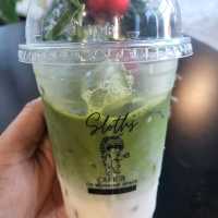 Sloths Cafe คาเฟ่ที่มองเห็นวิวทะเลหาดพัทยา