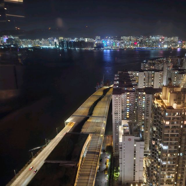 氣氛極佳的浪漫高空餐廳