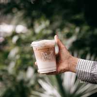RAWR CAFE คาเฟ่สวย บนพื้นที่สีเขียวใจกลางสุขุมวิท