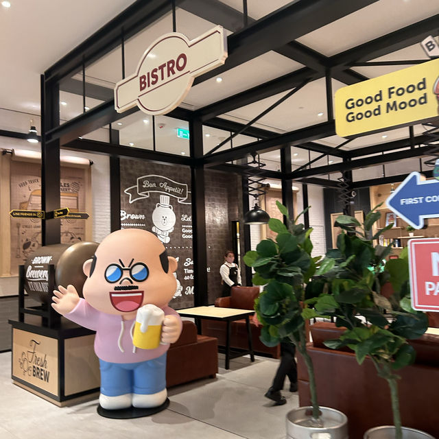 快閃澳門打咭Cafe, Line Friends fans come come come 😆🫰🏼