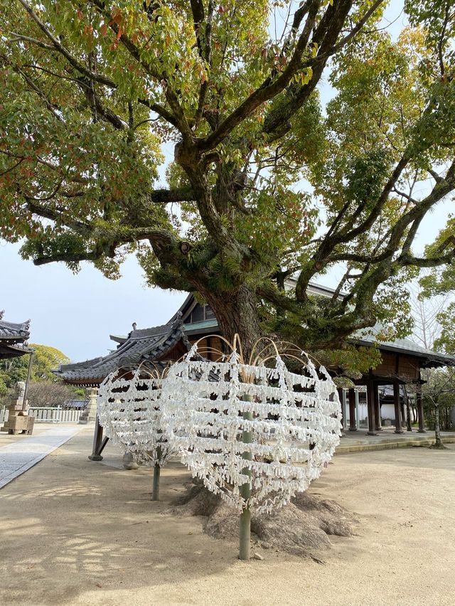 霊松が有名な曽根天満宮