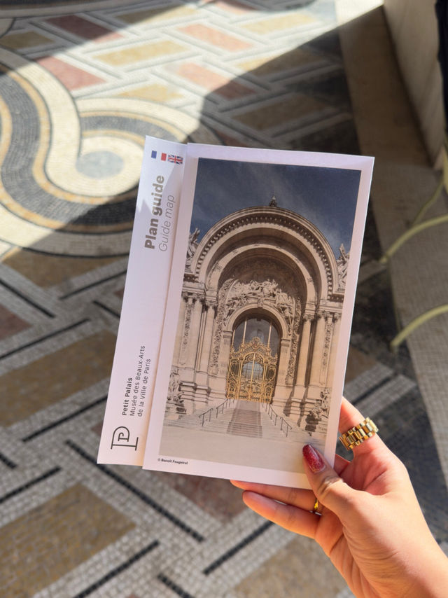 【パリ】まるで古代の神殿！幻想的すぎる無料インスタ映えスポット🇫🇷🕌🌿
