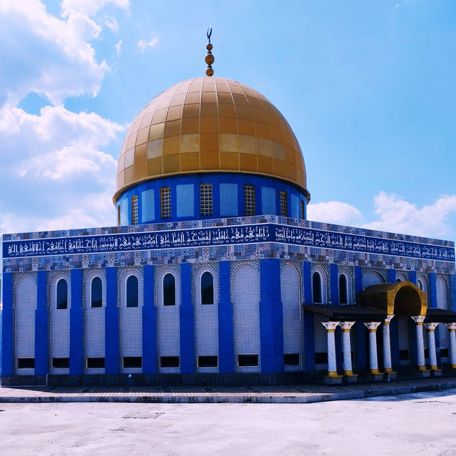 Al-Hashimi mosque in Satun, Thailand
