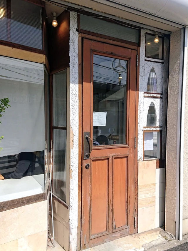 【福岡カフェ】個性的な店主さんのいる濃厚チーズケーキが絶品のお店✨