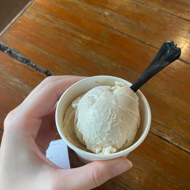  เถียงนา คอฟฟี่ แอนด์ เบเกอรี่