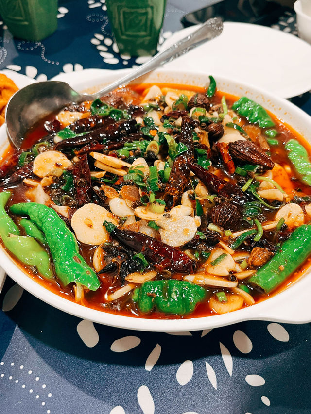 🥢台北美食探店X秦味館 酸酸辣辣的土豆絲必點！