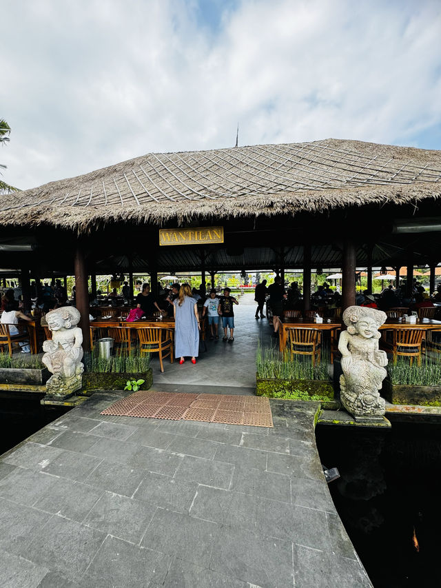 インドネシア🇮🇩バリ島✨ウブドのレストラン🌿🍽️