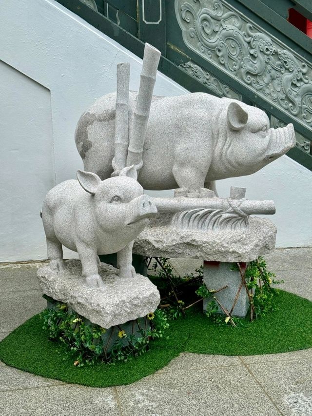 Exploring Miri Tua Pek Kong Temple