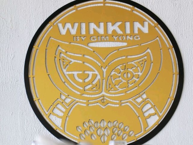 ทานกาแฟริมน้ำที่ Winkin Scintilla 