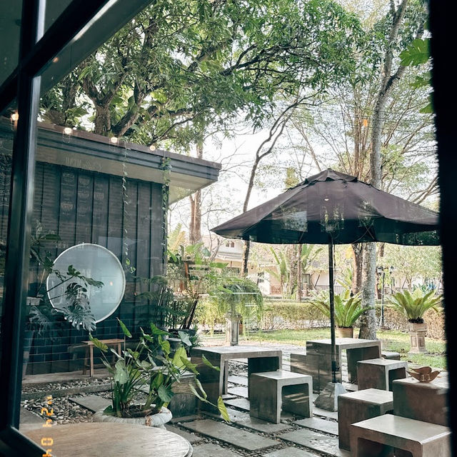 Tree House Cafe นครนายก