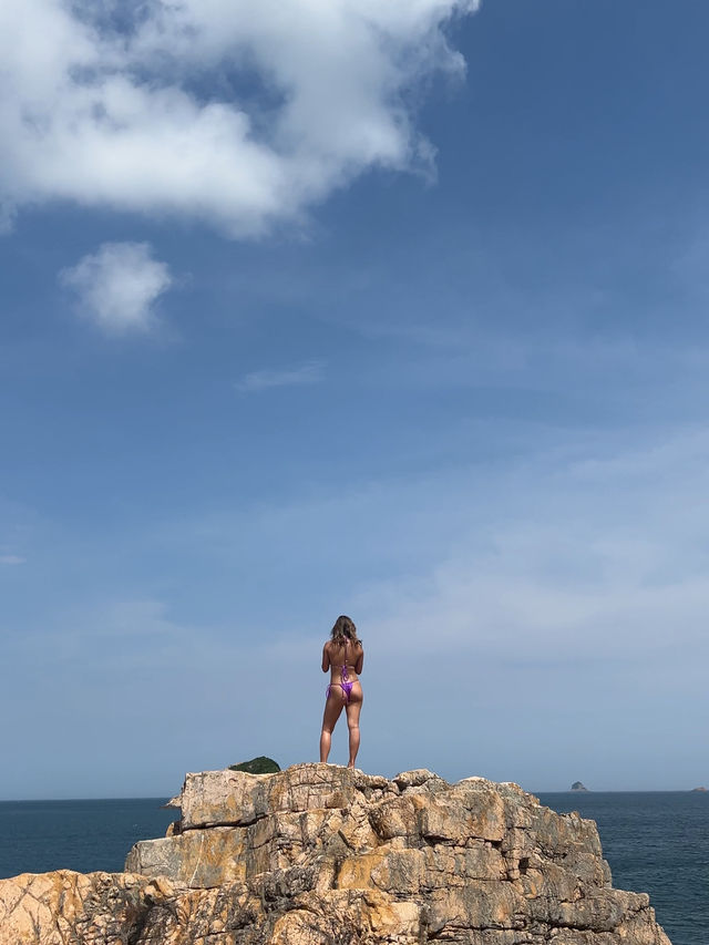 「綠蛋島：清澈海水，自然風光，遠離繁忙都市嘅理想選擇」
