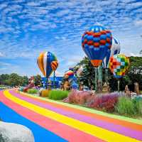Lighting Art Museum&Balloon Garden ศรีราชา ชลบุรี