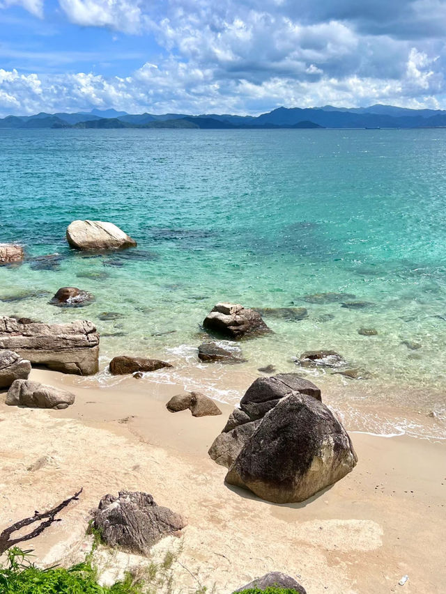 深圳背仔角燈塔：在“撿貝殼的快樂海洋冒險”中暢遊