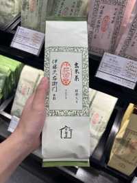 大阪出發一小時即到宇治😬體驗古色日本風‼️必行表參道🤪特色抹茶手信