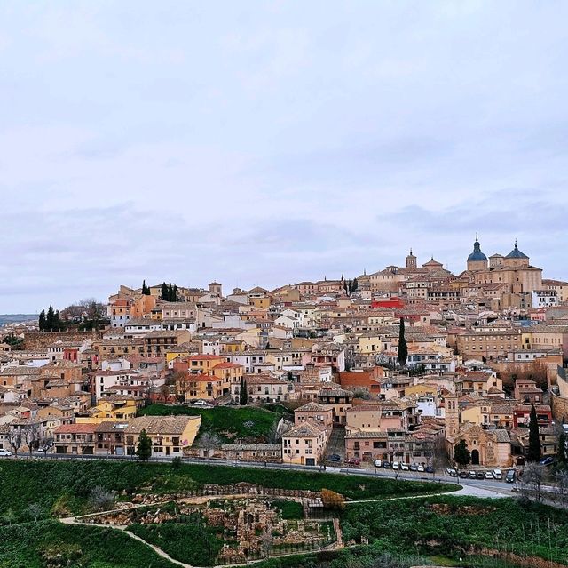 A Day Tour Through Segovia, Salamanca, and Toledo: History and Flavors