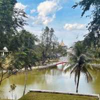 "Taman Perpaduan: A Serene Park for Relaxation and Leisure in Kuching"