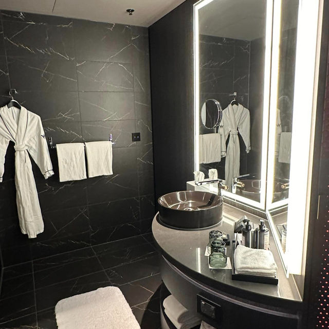 W Hotel Melbourne: A Standout Gem in the Heart of Melbourne