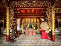 Ngoc Son Temple