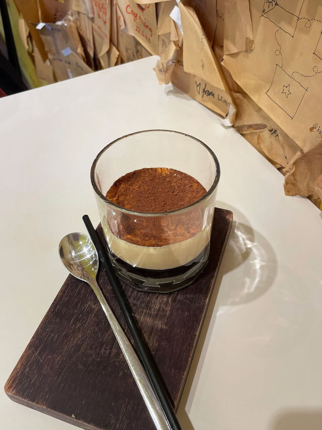 Aesthetically pleasing cafe!