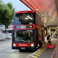 SkyBus：從墨爾本機場到市中心的便捷選擇 🚌✨