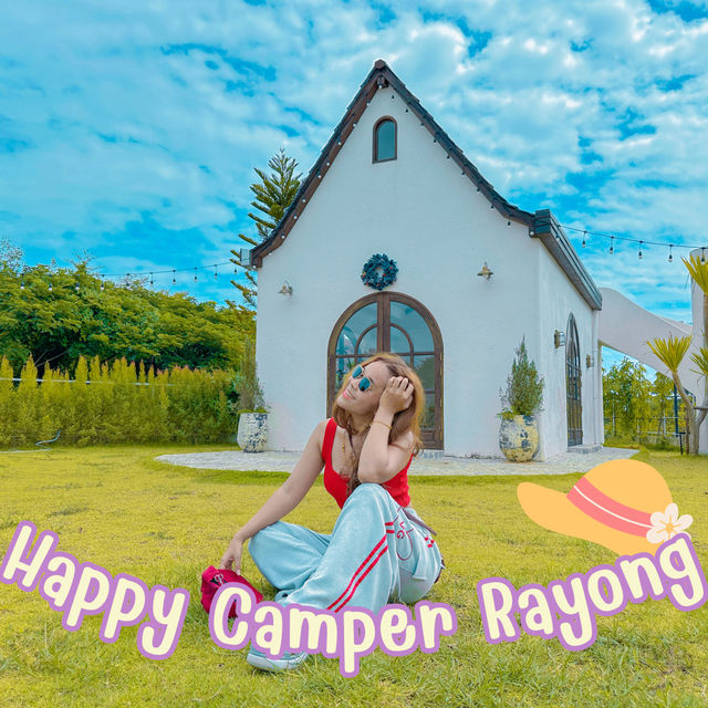 Happy Camper คาเฟ่มินิมอลถ่ายรูปสวยกลางเมืองระยอง