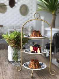 คาเฟ่ติดทะเลที่หัวหิน Matapita x The Hen