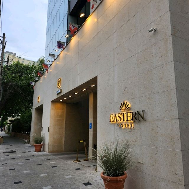 이스턴호텔 :: 모던하고 깔끔한 가성비 최고 호캉스  