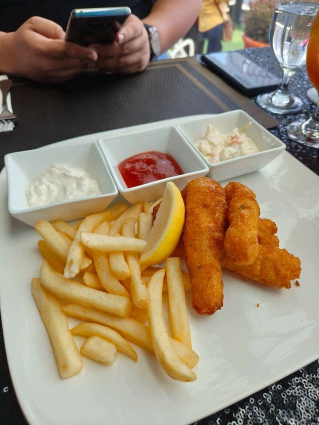 Sky-High Dining with Iconic KLCC Views