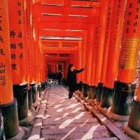 超過1,300年的歷史的千本鳥居Senbon Torii⛩️