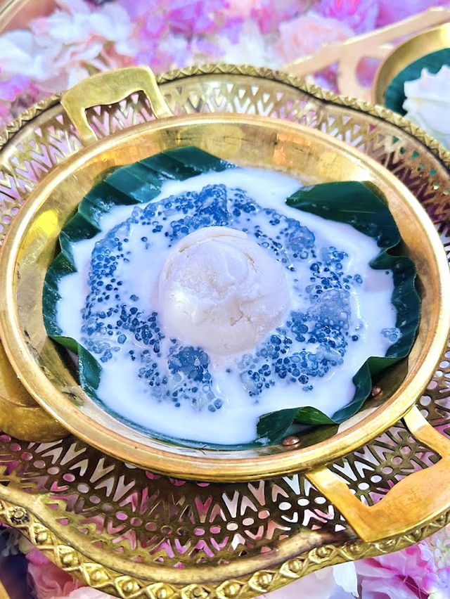 “ร้านคอระฆัง” ร้านสวยในตัวเมืองภูเก็ต