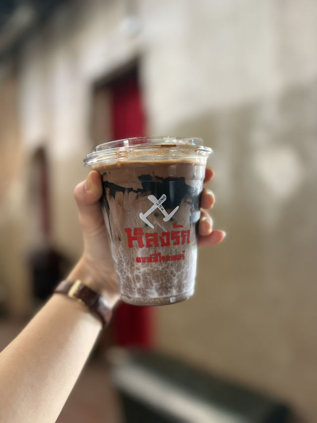  LONG LUX Coffee Roasters คาเฟ่อุบลราชธานี