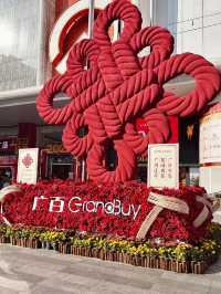 "Beijing Road: A Perfect Blend of Shopping, History, and Culture in Guangzhou"