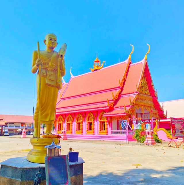 อุโบสถสีชมพู วัดเพลง นนทบุรี